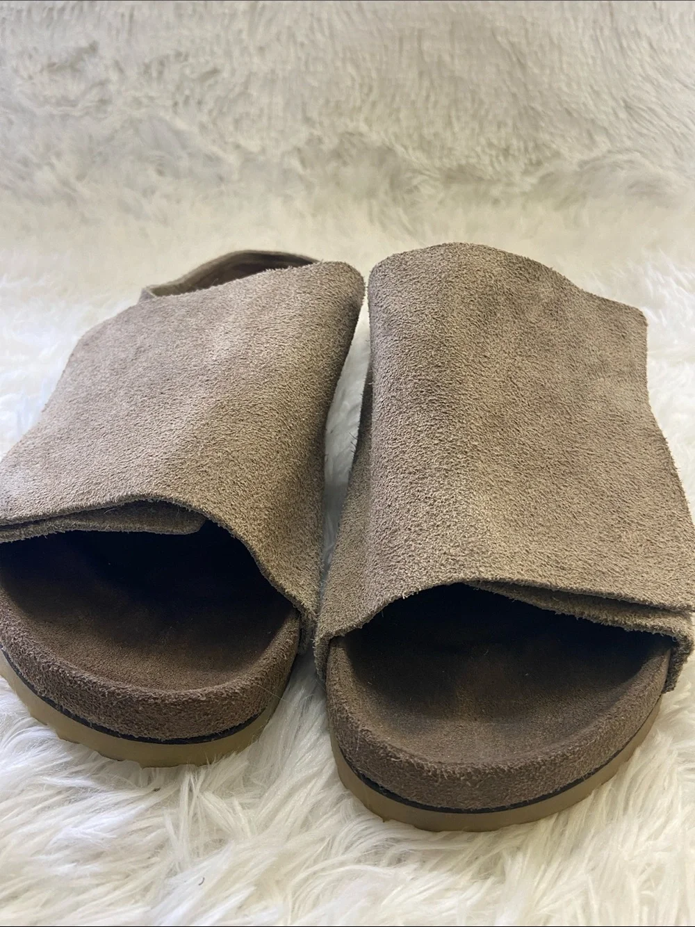 Birkenstock Men's Suede Slide Sandals in Taupe. Size-11